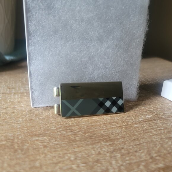 BURBERRY Men's Enamel Checkblock Money/Tie Clip - Brand new (Gift Box included) - Picture 1 of 6